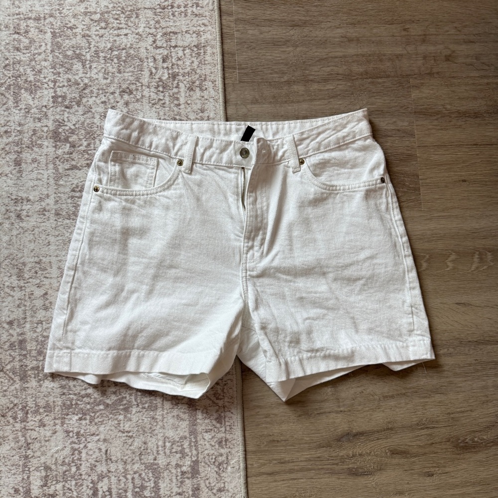 H&M Cream Jean Shorts